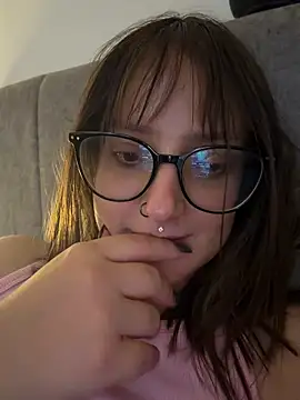 Megan lu2 online show from May 2026 09:18:01 AM