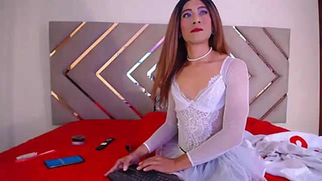 Raven foxter1 online show from June 2026 07:52:02 PM