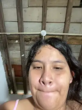 moncerrat luna online show from February 2026 01:57:02 PM