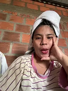 Snapshot of moncerrat_luna chatting on March 2025 08:38:02 PM moncerrat luna online show from March 2025 08:38:02 PM