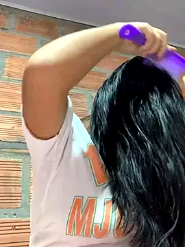 Snapshot of moncerrat_luna chatting on November 2025 08:23:01 PM moncerrat luna online show from November 2025 08:23:01 PM