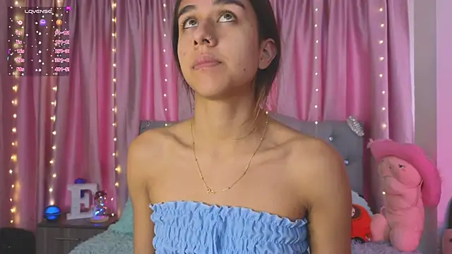Emiily Scott1 online show from January 2025 01:20:01 PM