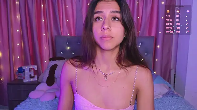 Emiily Scott1 online show from September 2025 09:17:02 PM
