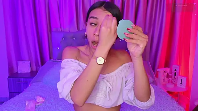 Emiily Scott1 online show from February 2026 12:17:02 AM