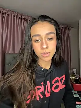 Emiily Scott1 online show from April 2026 10:54:02 PM