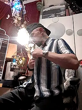 erbod Johnny online show from November 2025 11:09:02 PM