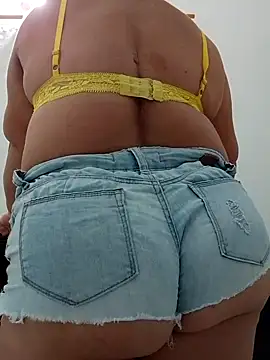 HORNY MATURE25 online show from November 2025 12:26:01 AM