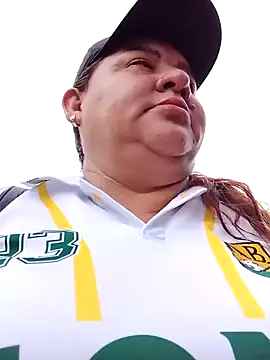 HORNY MATURE25 online show from November 2025 06:02:01 PM