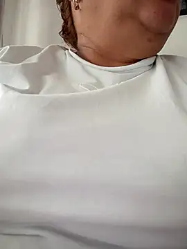 HORNY MATURE25 online show from February 2026 02:08:02 PM