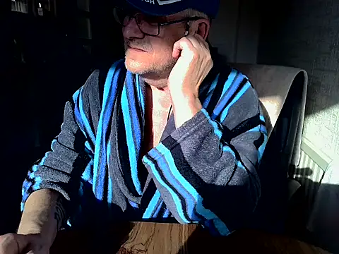 daddyflash online show from March 2025 08:42:01 AM