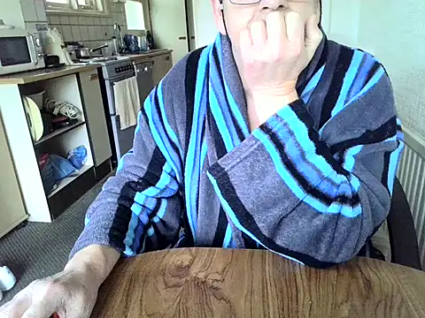 daddyflash online show from December 2024 10:06:02 AM