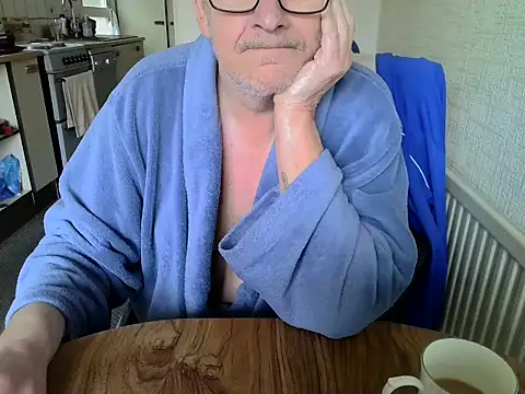 daddyflash online show from March 2026 12:19:01 PM