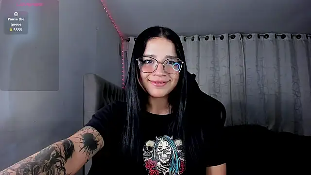 aliice walker  online show from January 2026 10:58:01 PM