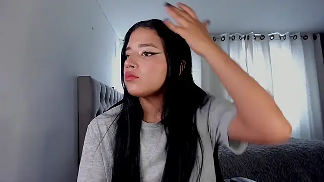 aliice walker  online show from March 2026 05:05:01 PM