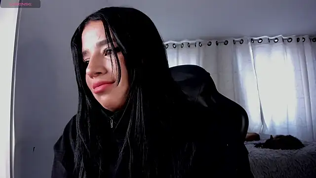 aliice walker  online show from March 2026 09:27:01 PM