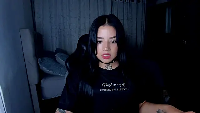 aliice walker  online show from May 2026 11:35:01 PM