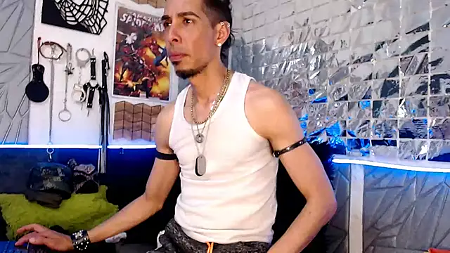 Mensecret69 online show from February 2025 04:35:02 AM