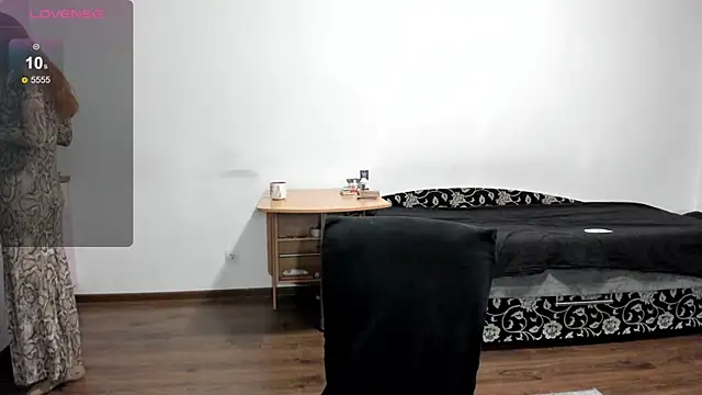 KitsuneRem online show from September 2025 08:14:02 PM