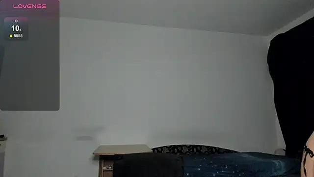 KitsuneRem online show from February 2026 11:12:01 PM