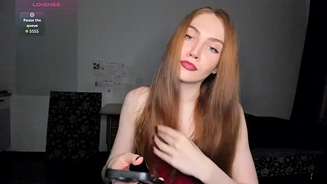 KitsuneRem online show from September 2025 09:02:01 PM