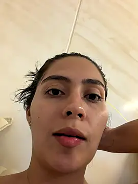 Snapshot of Sophie__Foxxx chatting on November 2025 11:19:01 PM Sophie Foxxx online show from November 2025 11:19:01 PM