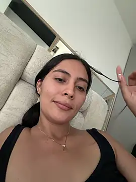 Snapshot of Sophie__Foxxx chatting on November 2025 07:19:01 PM Sophie Foxxx online show from November 2025 07:19:01 PM