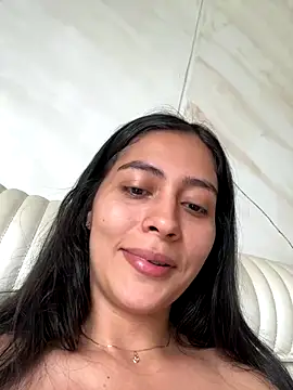 Sophie  Foxxx online show from October 2025 04:30:02 PM