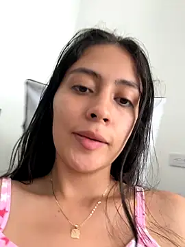 Sophie  Foxxx online show from September 2025 08:08:01 PM