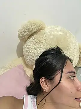 Sophie  Foxxx online show from July 2026 11:30:01 PM