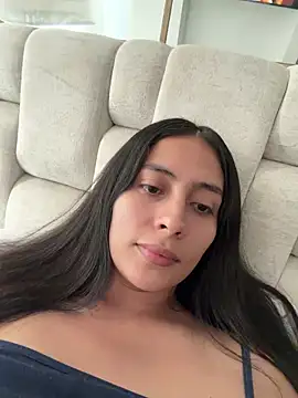 Snapshot of Sophie__Foxxx chatting on November 2025 08:14:01 PM Sophie Foxxx online show from November 2025 08:14:01 PM