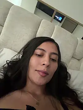 Sophie  Foxxx online show from February 2026 12:27:01 PM