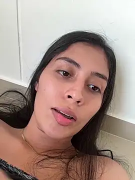 Snapshot of Sophie__Foxxx chatting on March 2025 09:48:01 PM Sophie Foxxx online show from March 2025 09:48:01 PM