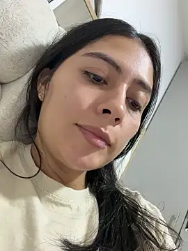 Sophie  Foxxx online show from March 2026 04:21:01 PM