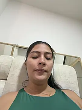 Sophie  Foxxx online show from March 2026 08:33:01 PM