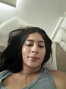 Sophie  Foxxx online show from April 2026 01:40:03 PM