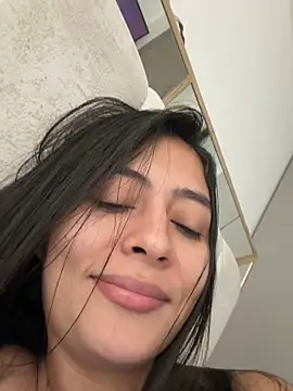 Sophie  Foxxx online show from February 2026 04:29:02 PM