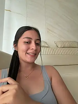 Sophie  Foxxx online show from July 2026 07:47:02 PM