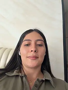 Sophie  Foxxx online show from June 2026 04:50:01 PM