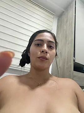 Sophie  Foxxx online show from June 2026 11:26:02 PM
