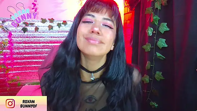 Roxanbunny1 online show from February 2026 02:44:02 AM