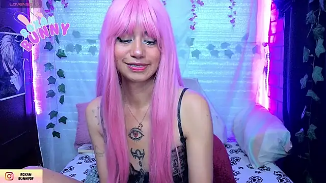 Roxanbunny1 online show from April 2026 03:56:01 AM
