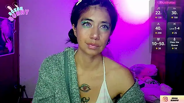 Roxanbunny1 online show from November 2025 06:24:01 AM