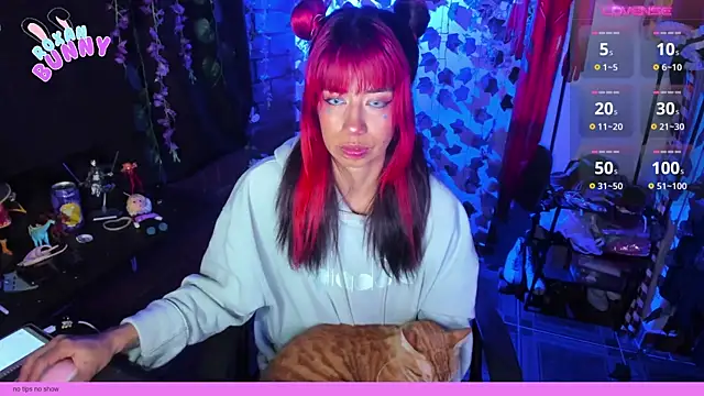 Roxanbunny1 online show from February 2025 02:45:02 AM