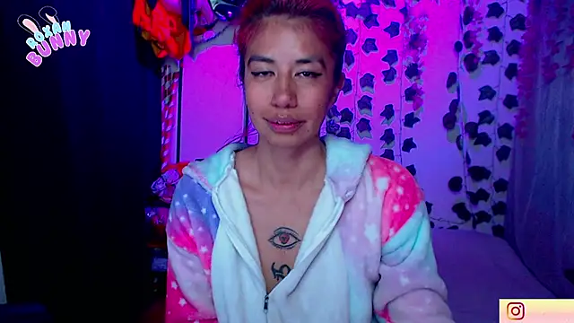 Roxanbunny1 online show from September 2025 06:45:01 AM