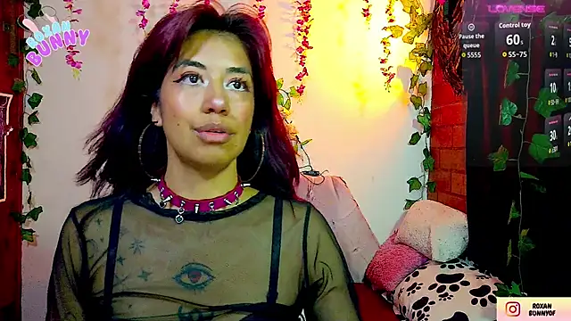 Roxanbunny1 online show from November 2025 04:24:02 AM