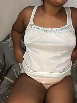 Snapshot of Rose_Olivia chatting on February 2025 05:16:01 PM Rose Olivia online show from February 2025 05:16:01 PM