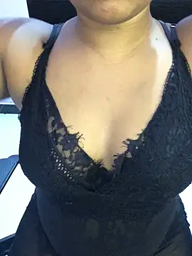 Rose Olivia online show from March 2026 04:16:02 PM