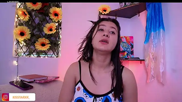 kisstarxxx online show from March 2026 02:23:01 PM