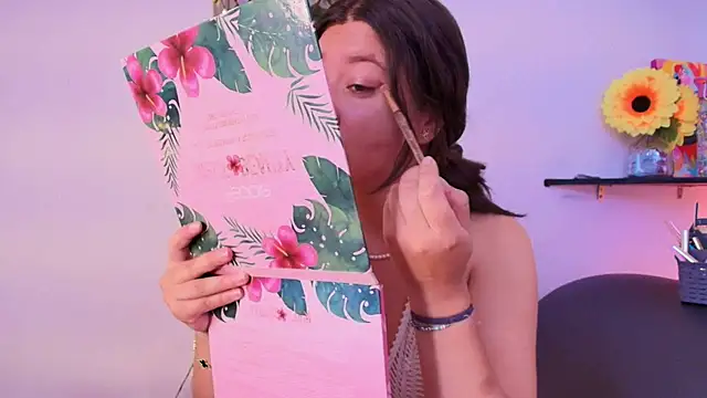 kisstarxxx online show from April 2026 06:53:02 PM