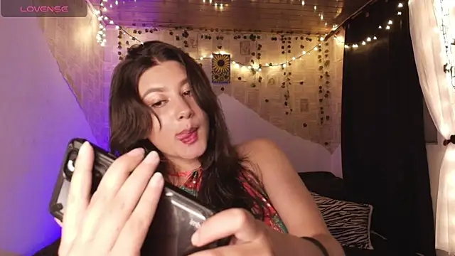 kisstarxxx online show from November 2025 01:09:01 AM